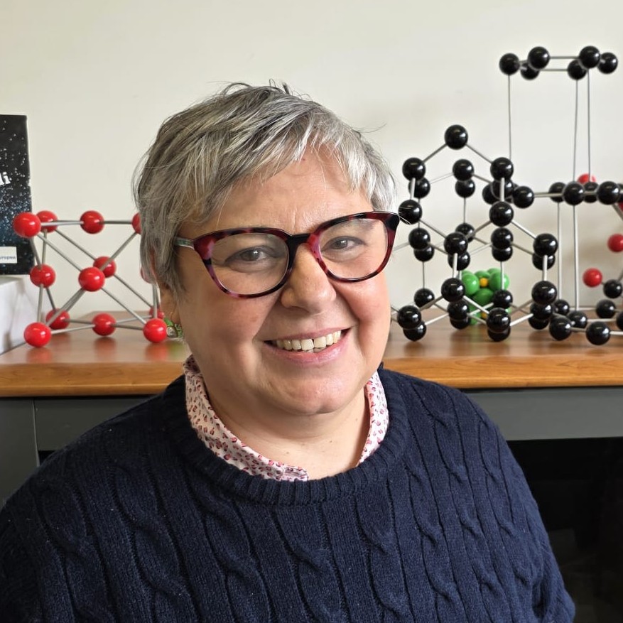 Elisa I. García-López