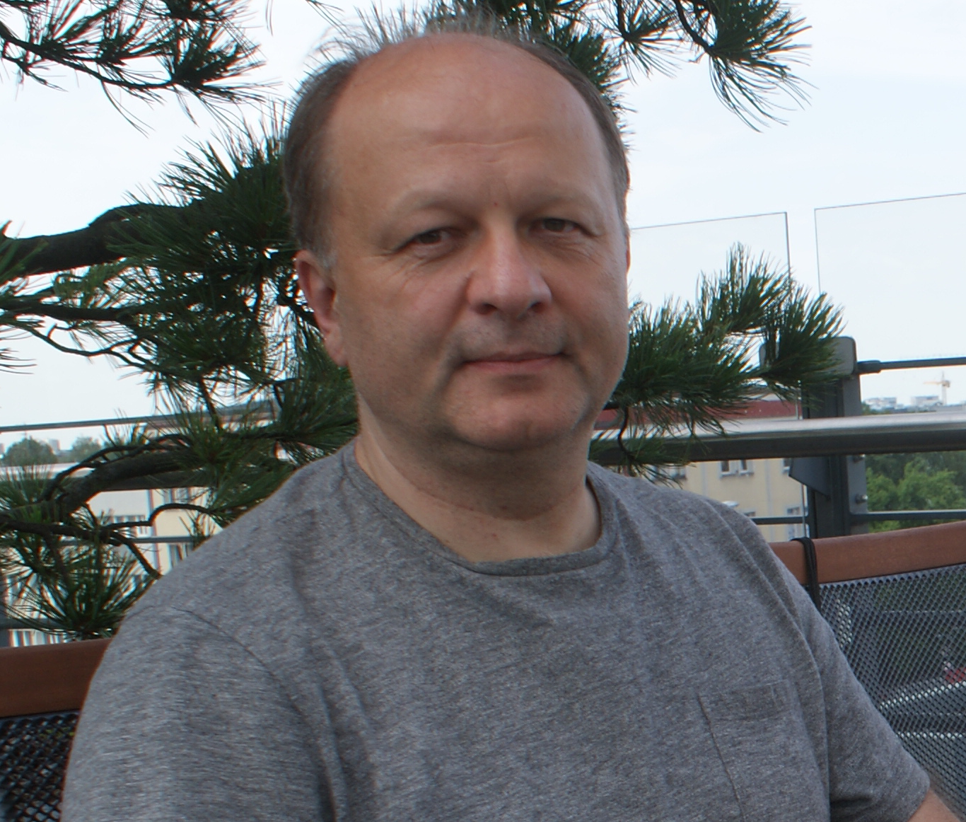 Jacek E Nycz