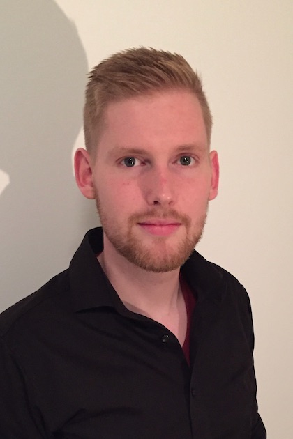 Dr. Tom van den Bergh